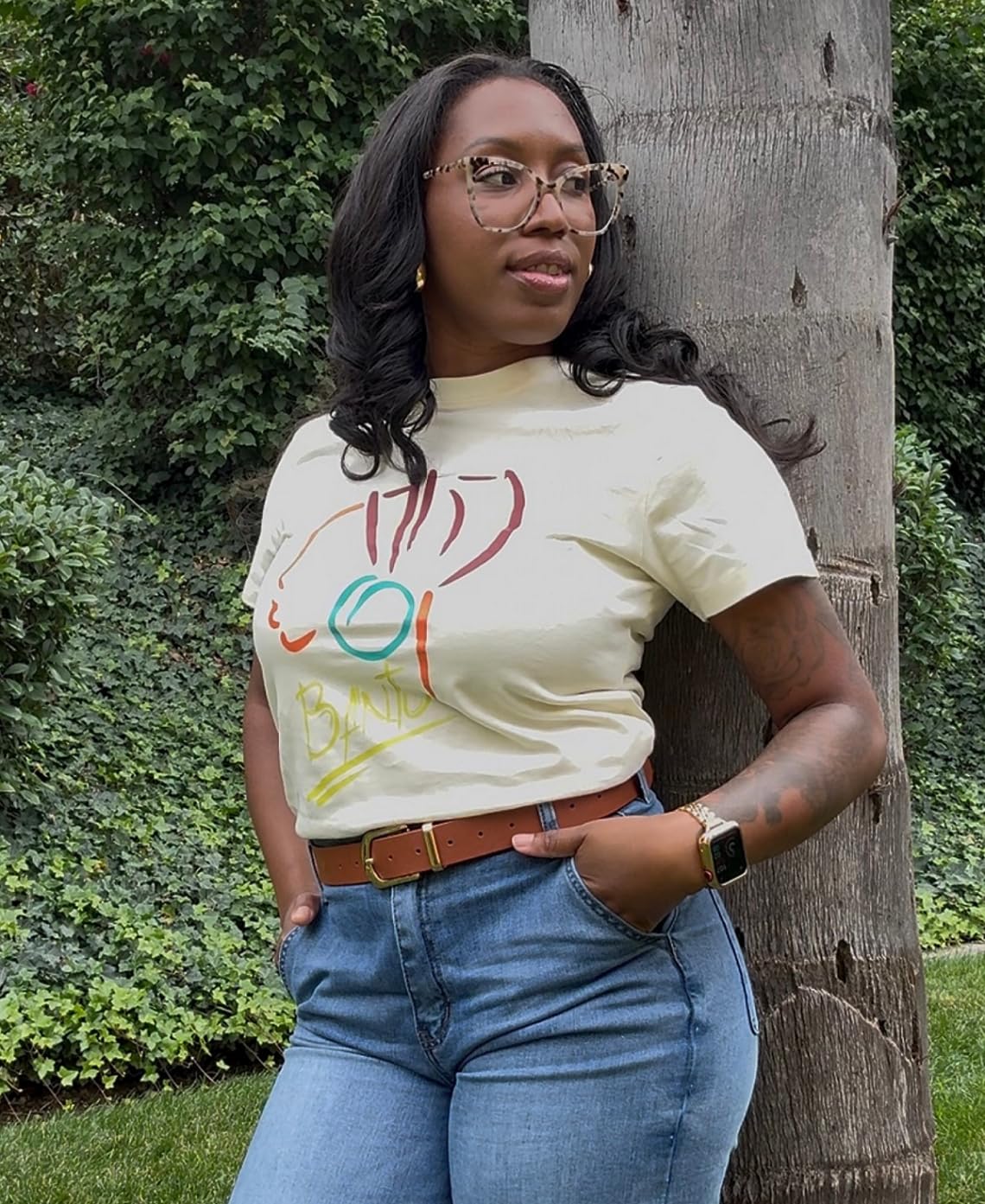 Graphic Tee for Women – Inspirational Cultural Beige Cotton T-Shirt – The Original Woman – Bantu Queen